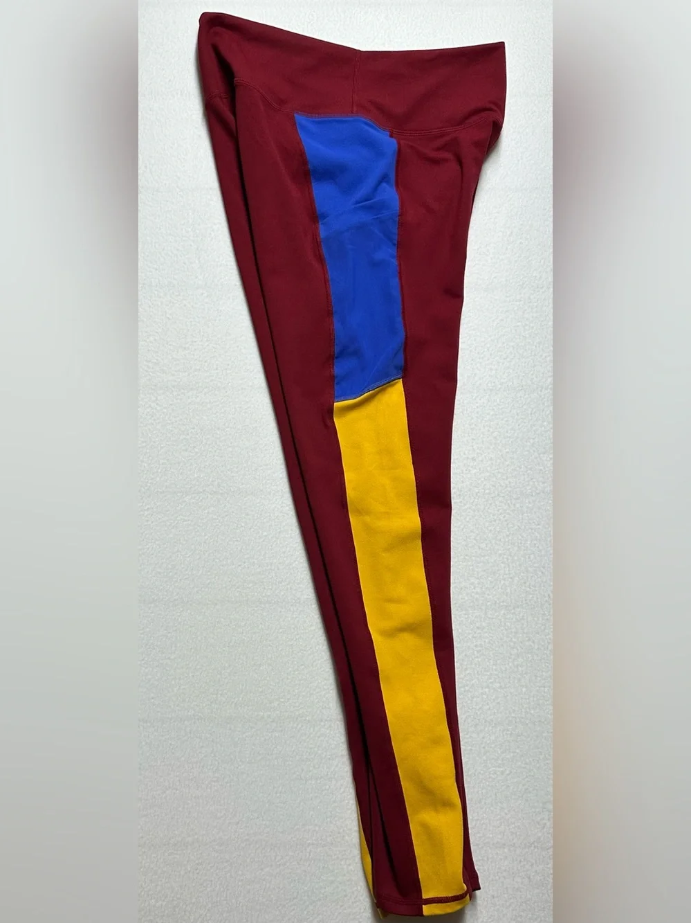 Fabletics On-The-Go PowerHold High Waisted Retro Colorblock Leggings Medium